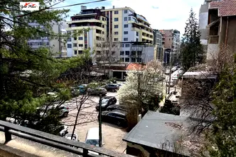 Тухлен 2-стаен апартамент в Гео Милев с тераса