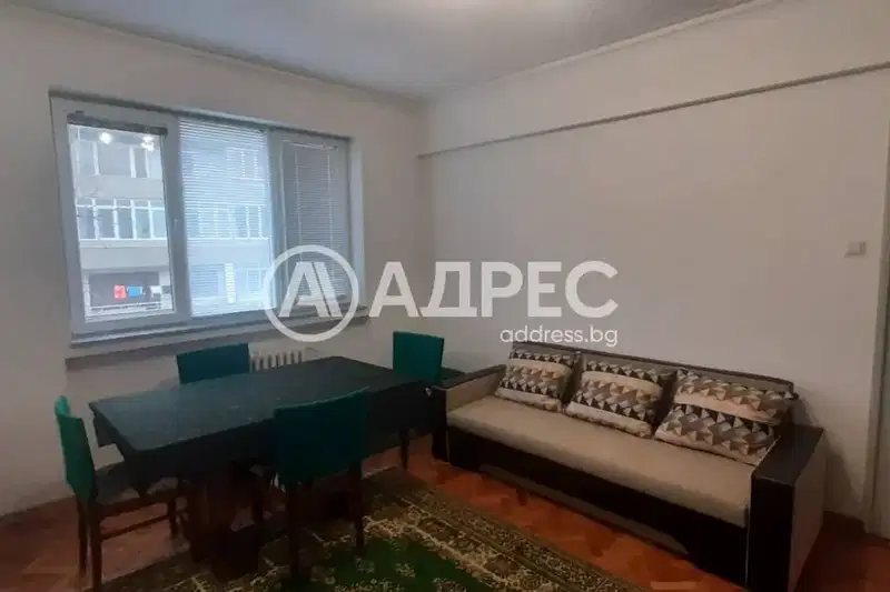 Two-room apartment in Geo Milev with terrace and separate kitchen