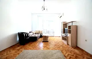 Тристаен апартамент в София, Гео Милев