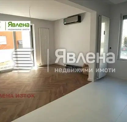 Снимка 2 — Тристаен апартамент на партер в Гео Милев с основен ремонт