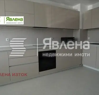 Снимка 2 — Четиристаен апартамент с гараж в Гео Милев, София