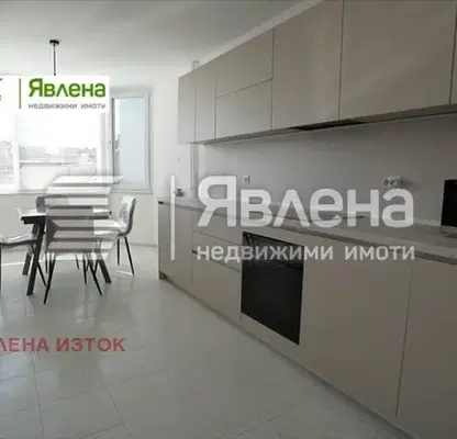 Снимка 3 — Четиристаен апартамент с гараж в Гео Милев, София