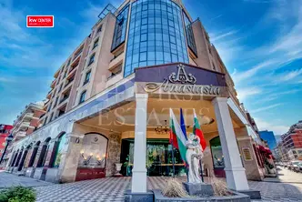 Тристаен апартамент с тераса в Гоце Делчев, София