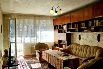 Тристаен апартамент с два балкона в Хиподрума, София