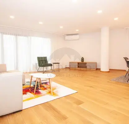 Photo 2 — 4-bedroom apartment in Sofiya, Izgrev