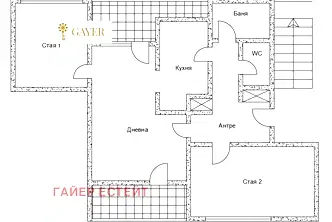 Тристаен апартамент с две тераси в Изток, София