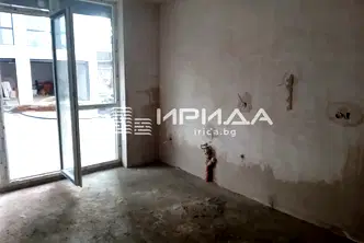 Тристаен апартамент в София, Княжево