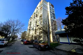 Тристаен апартамент с две тераси в Красна поляна 3, София
