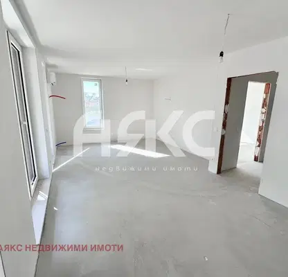 Снимка 2 — Двустаен апартамент с гледка към Витоша в Кръстова вада, София