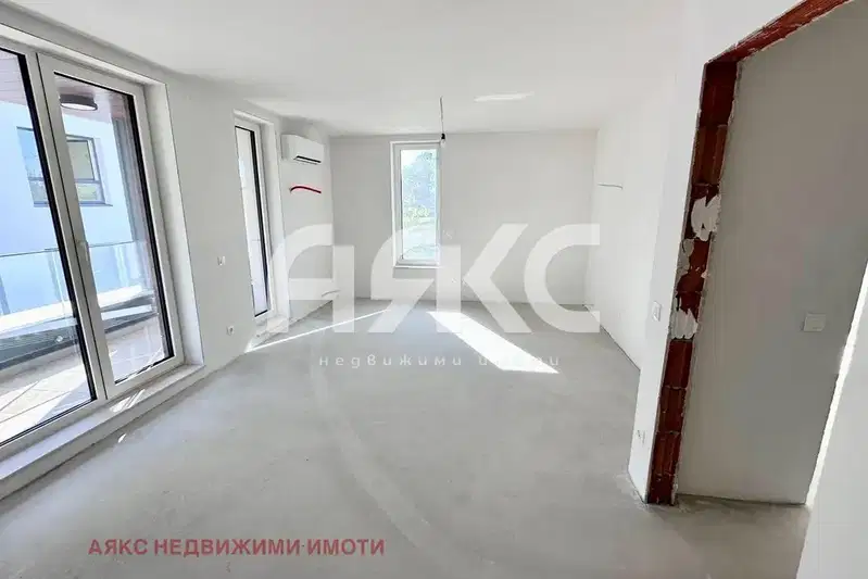 Двустаен апартамент с гледка към Витоша в Кръстова вада, София
