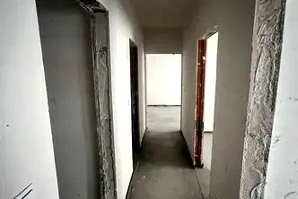 Тристаен апартамент с югозападно изложение в Кръстова вада, София