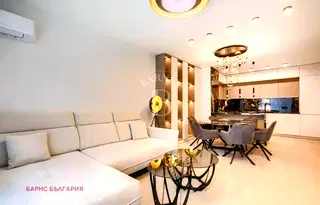 Тристаен апартамент с панорамна гледка в Кръстова вада, София