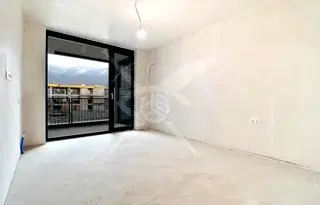 Тристаен апартамент 133 кв.м. в Кръстова вада с голяма тераса
