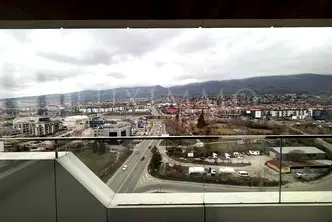 Просторен 4-стаен апартамент в Кръстова вада с гледка към Витоша