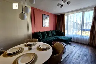 Луксозен 2-стаен апартамент в затворен комплекс в Кръстова вада