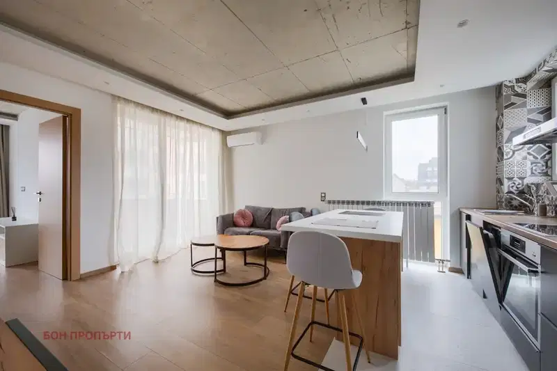 apartment in Sofiya, Krystova Vada