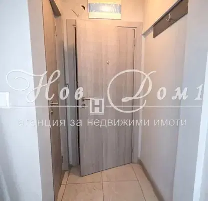 Снимка 5 — 1-стаен апартамент с кухненски кът в Лагера, София