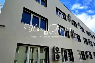 Четиристаен апартамент с три непреходни спални в Лагера, София