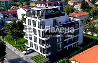 Тристаен апартамент с две тераси в Левски, София