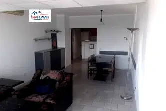 Тристаен апартамент с кухненски бокс в Левски, София