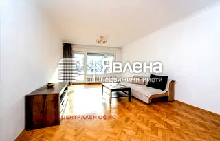 Тристаен апартамент в София, Лозенец