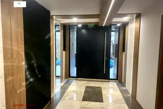 Петстаен мезонет в Лозенец с двоен гараж и тераса