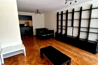 Тристаен апартамент с гараж в Лозенец, София, ул. Добър юнак
