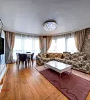 Тристаен апартамент с паркомясто в Лозенец, София