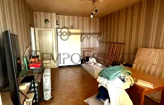 Двустаен апартамент с южно изложение в Люлин 1, София