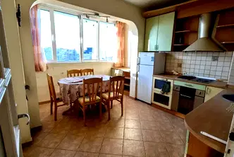 Тристаен апартамент с балкони в Люлин 10, София
