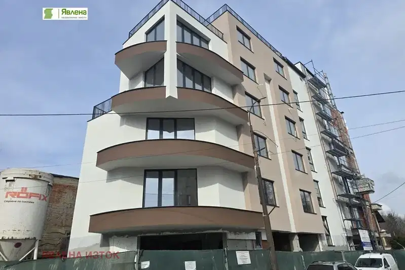 3-bedroom apartment in Sofiya, Lyulin 10