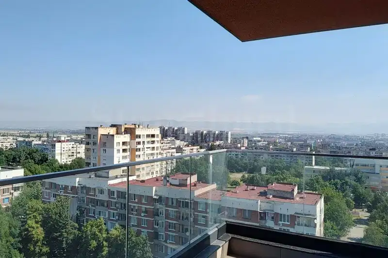 Тристаен апартамент в София, Люлин 2