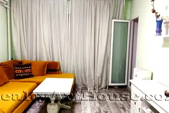 Тристаен апартамент с панорамна гледка в Люлин 5, София