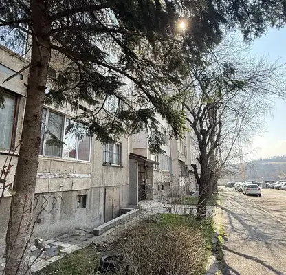 Снимка 2 — Двустаен апартамент с тераса в Люлин 6, София