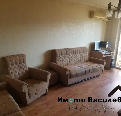 Снимка 4 — Двустаен апартамент с два балкона в Люлин 6, София