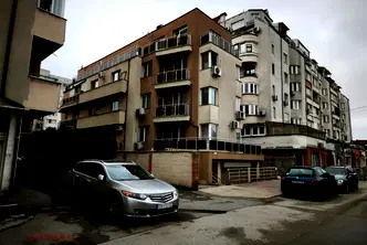 Тухлен 2-стаен апартамент в Люлин 9 с тераса