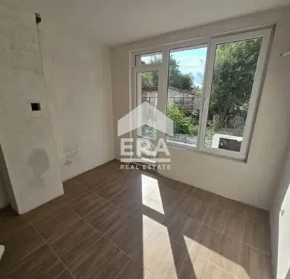 Photo 5 — 3-bedroom apartment in Sofiya, Lyulin - Centyr