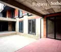 Снимка 5 — Луксозен 4-стаен апартамент в м-т Детски град, София с двор