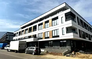Просторен 2-стаен апартамент с голяма тераса в Малинова долина, София