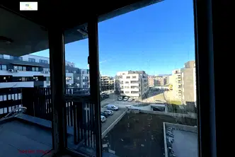 Двустаен апартамент в Малинова долина с тераса
