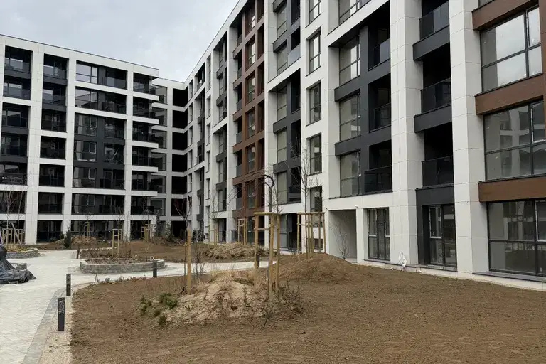 Two-room apartment in Malinova dolina with terrace and elevator