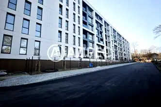 Тристаен апартамент с гледка към Витоша в Малинова долина, София