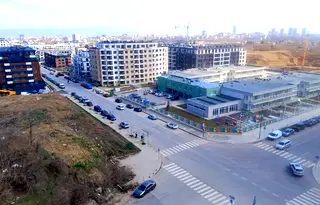 Четиристаен апартамент с две тераси в Малинова долина, София