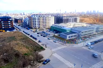 Четиристаен апартамент с две тераси в Малинова долина, София