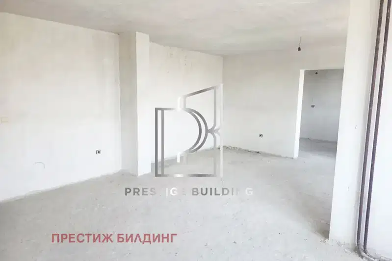 Spacious 4-room maisonette in Malinova Dolina with terrace and controlled access