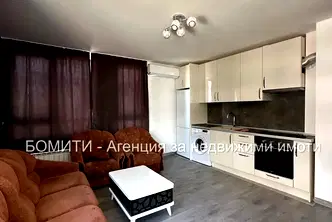 Тристаен апартамент с тераса в Малинова долина, София
