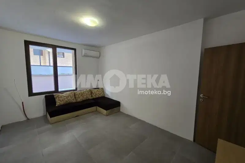Three-room apartment with two bathrooms in Manastirski Livadi, Sofia
