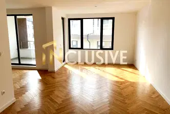 Четиристаен апартамент с южно изложение в Манастирски ливади