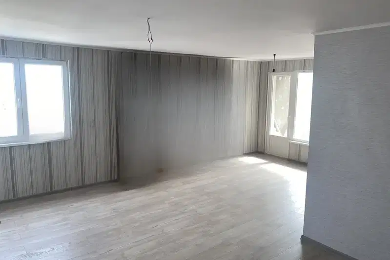 4-bedroom apartment in Sofiya, Mladost 1