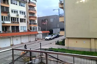 Тристаен апартамент с балкони в Младост 1, София
